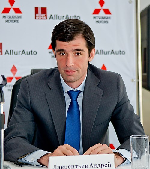 Андрей Лаврентьев