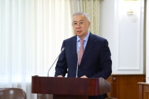 Как правительство планирует развивать экономику Казахстана