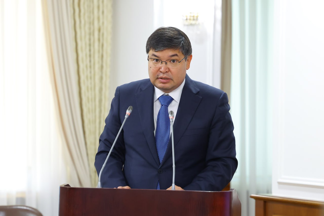 Министр финансов Мади Такиев